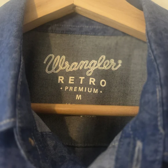 Wrangler Men's Blue Denim Shirt - Picture 2 of 7